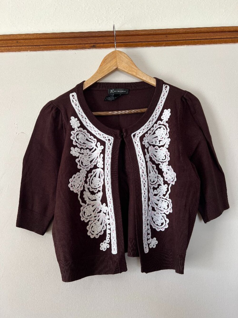 I.N.C. Brown short sleve cardigan with ivory and pink detail size large